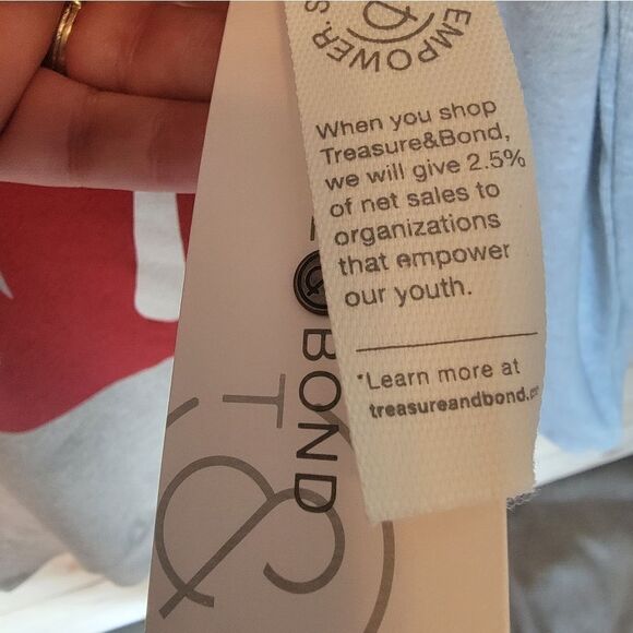 Treasure & Bond Nordstrom Rolling Stone Sweatshirt unisex GIFTABLE - Picture 4 of 12